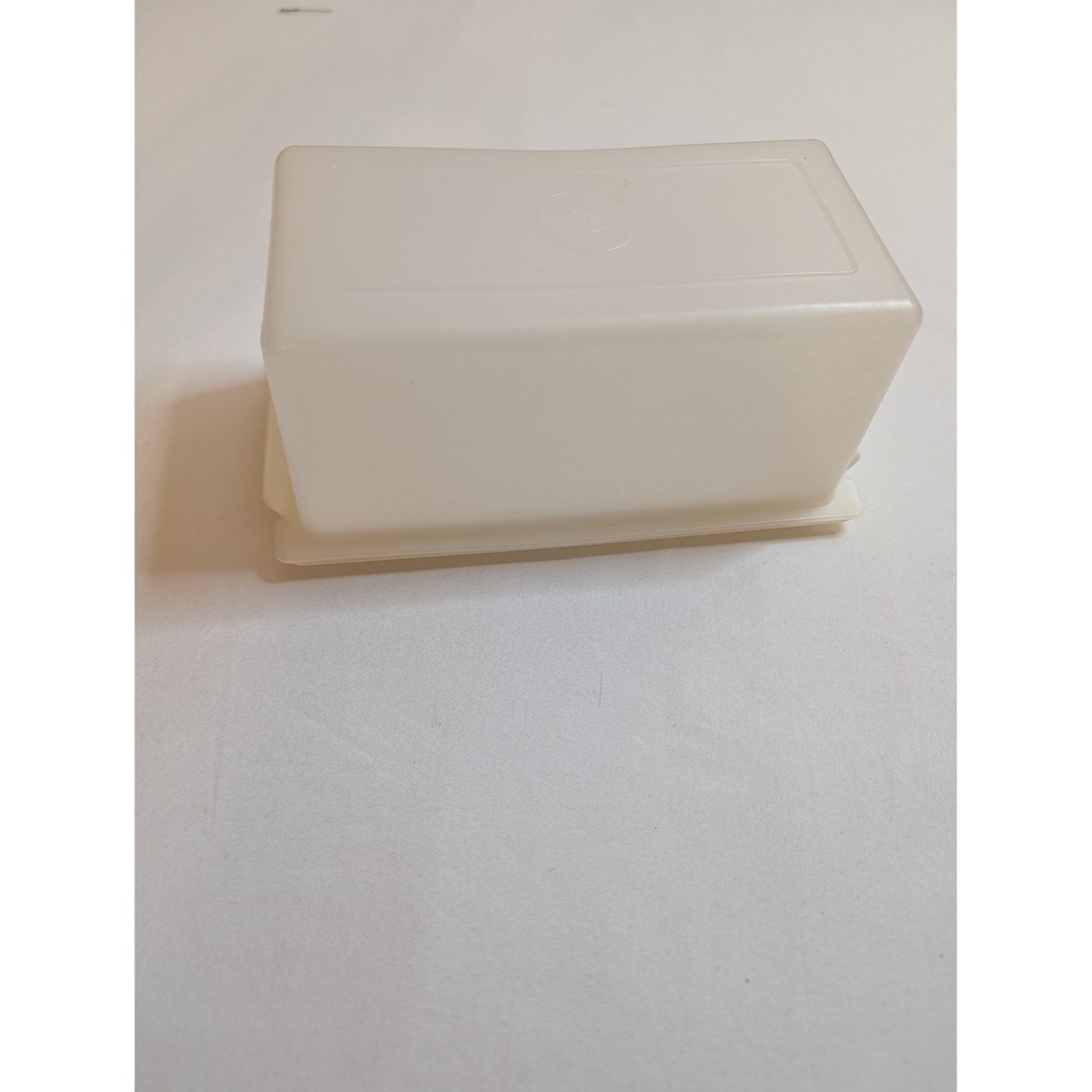 Tupperware Butter Dish Container Tray Lid White Vintage Kitchen Storage‎